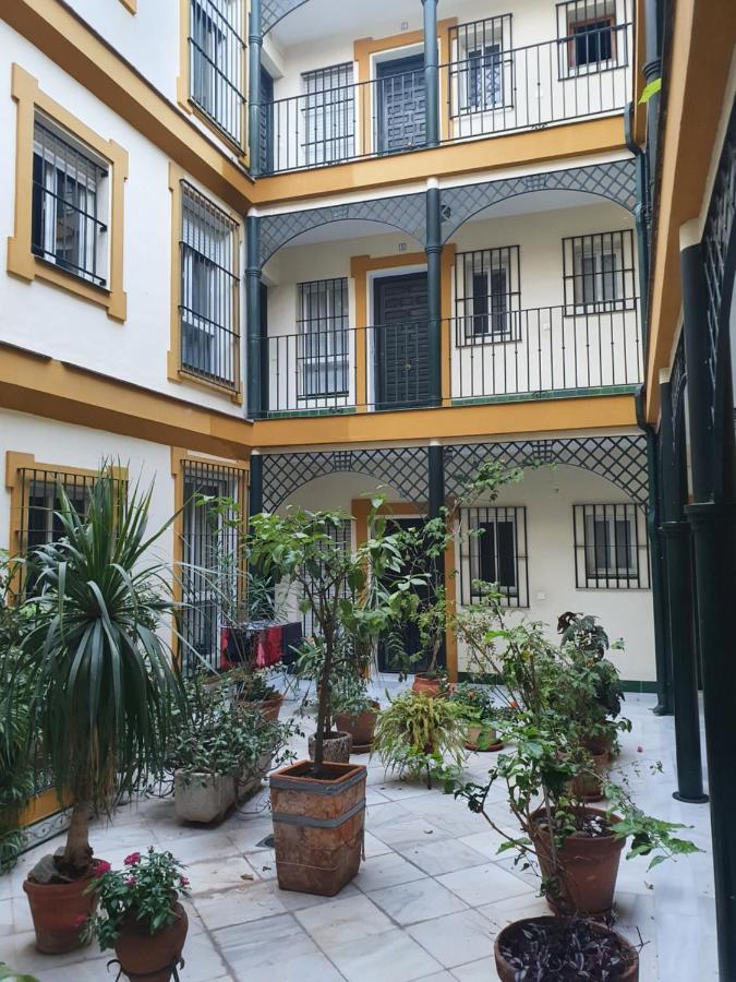 Duplex With Terrace Santa Rufina Apartment Seville Exterior photo